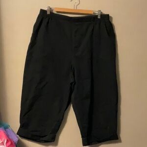 White Stag Black Capris